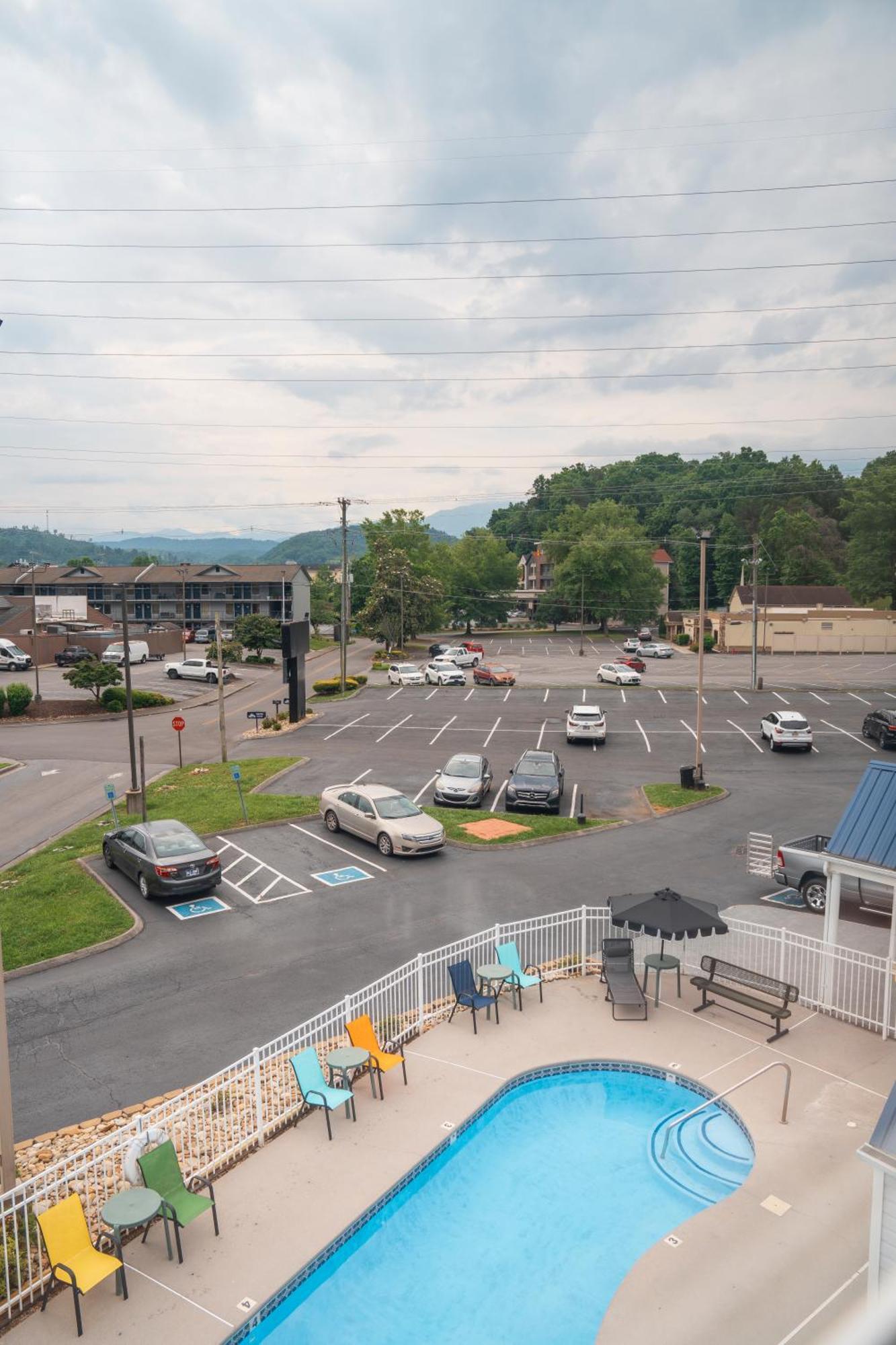 Guest Inn Pigeon Forge Exterior foto